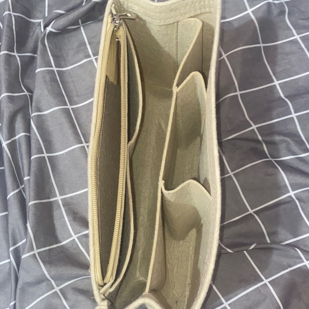 Beige Multi-Pocket Organizer